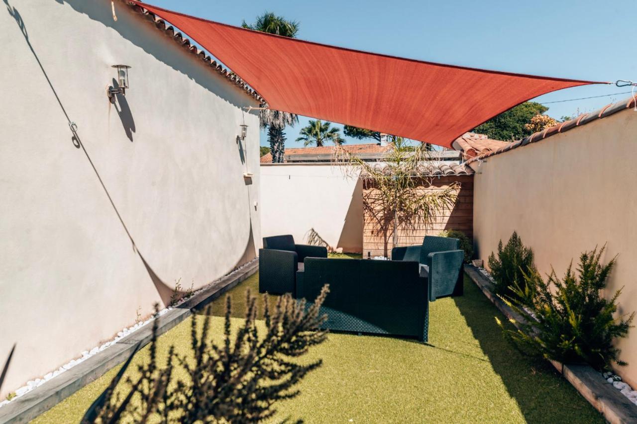 Maison Familiale Avec Piscine Privee, Plage A Pied, Frais Obligatoires A Regler A L'Arrivee, Linge 15E Par Pers & Menage 70E Par Sejour Voir Profil Mandatory Fees In Cash To Be Paid On Arrival Linen 15E Per Person 70E Housekeeping Per Stay Сен Максим Екстериор снимка